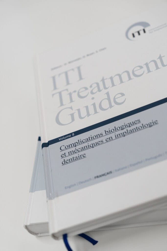 Publication scientifique en dentisterie restauratrice protocoles cliniques et traitements dentaires